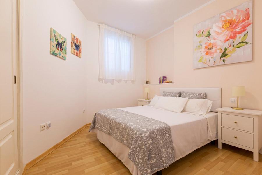 Homefeel Museo Seville Luaran gambar
